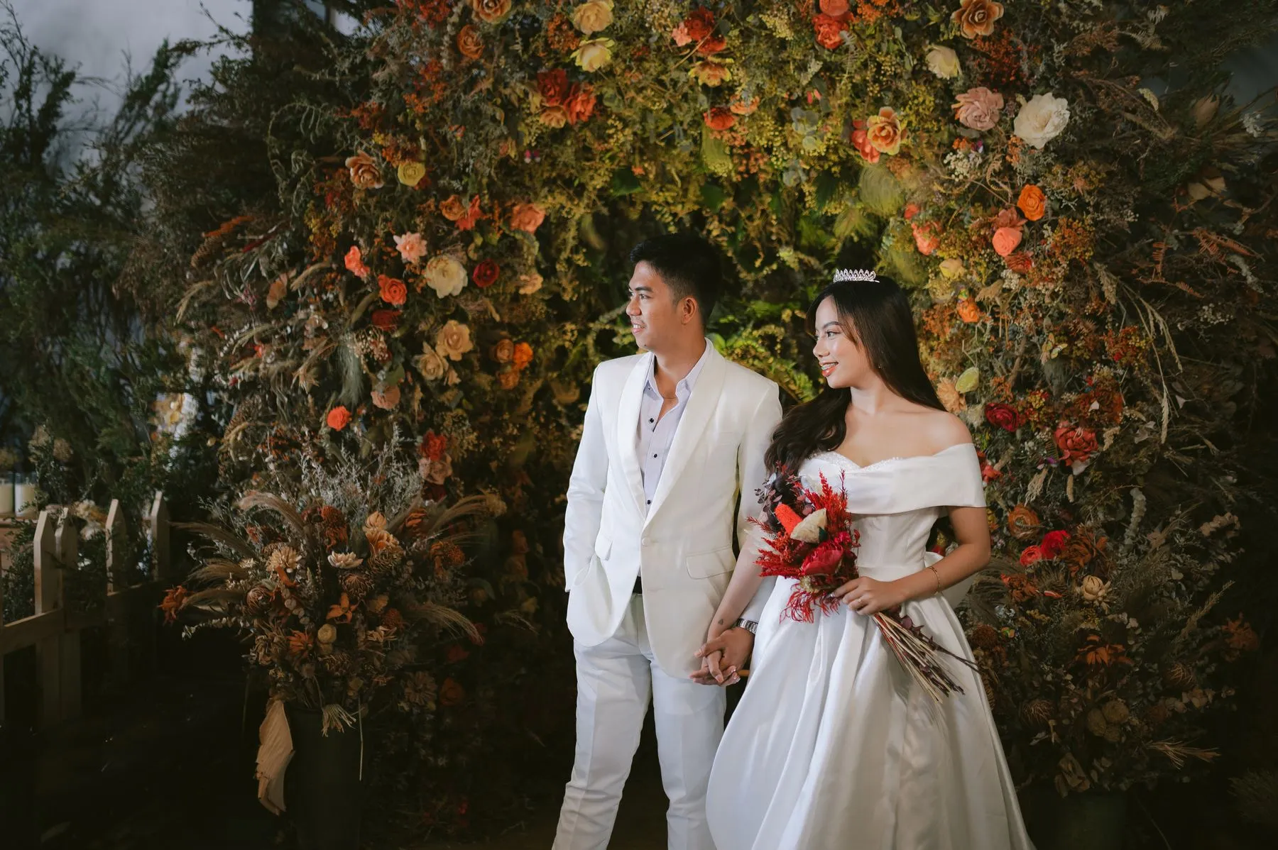 Wedding portrait in a lush garden