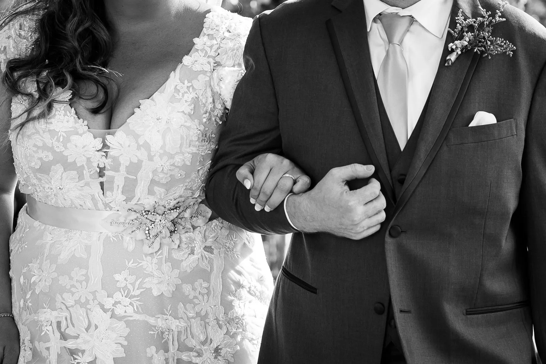 Timeless wedding accessories and details